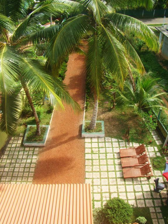 Bentota Homes Екстериор снимка
